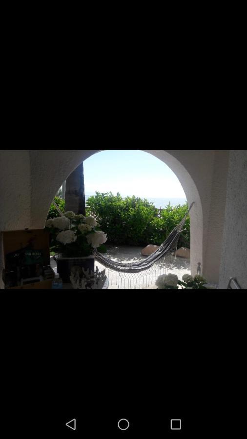 Bed and Breakfast La Casa Di Nina La Maddalena  Экстерьер фото