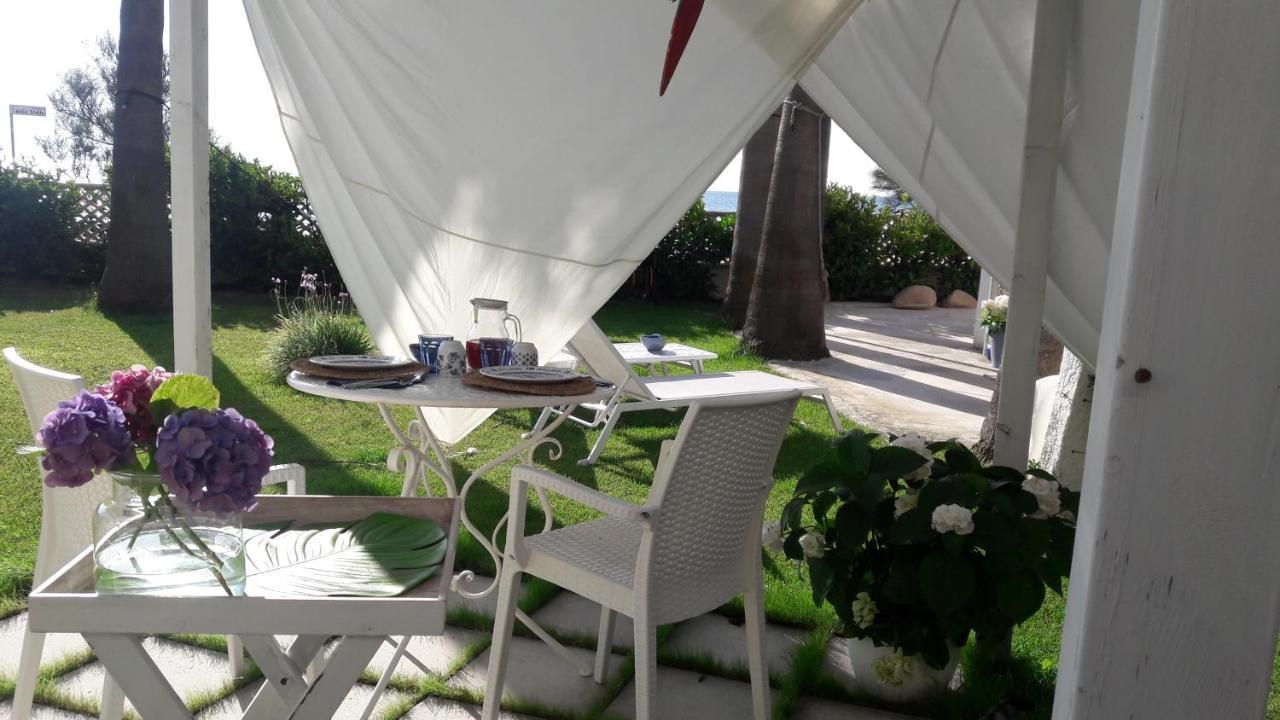 Bed and Breakfast La Casa Di Nina La Maddalena  Экстерьер фото