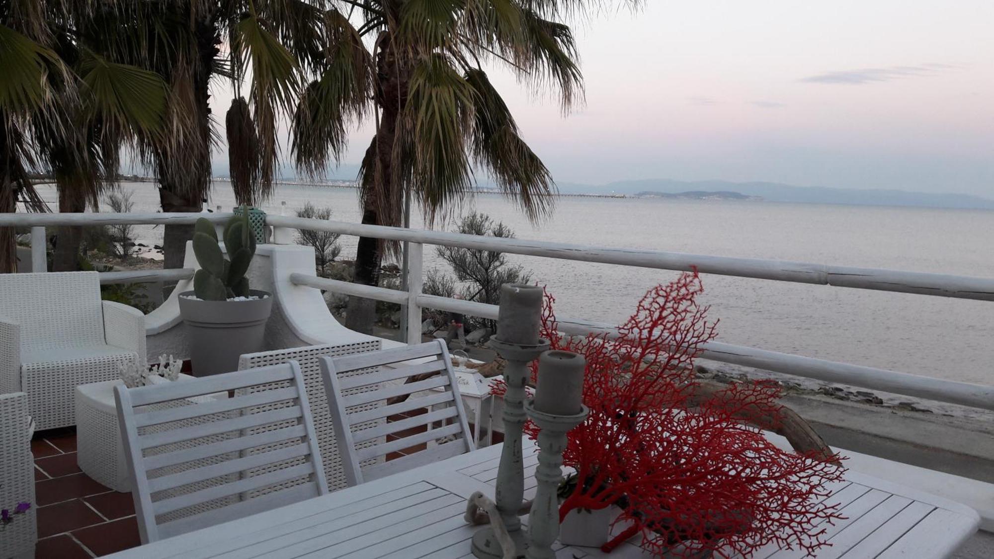 Bed and Breakfast La Casa Di Nina La Maddalena  Экстерьер фото