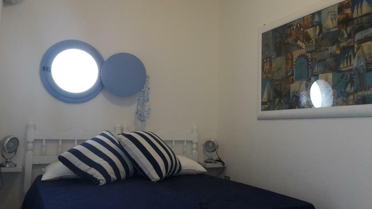 Bed and Breakfast La Casa Di Nina La Maddalena  Экстерьер фото