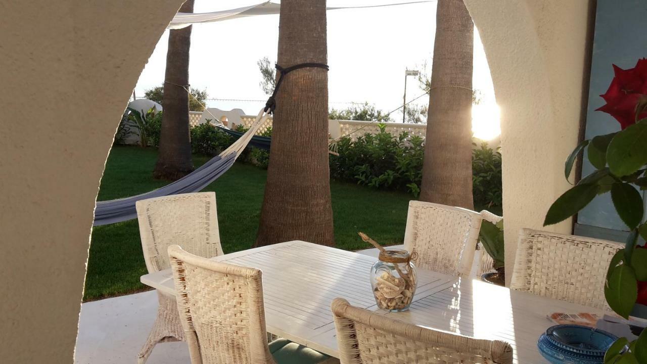Bed and Breakfast La Casa Di Nina La Maddalena  Экстерьер фото